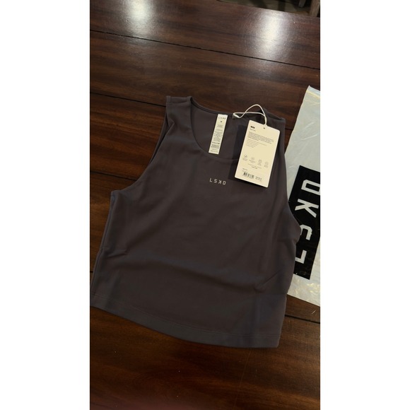 LSKD Base Tank Dark Storm Grey Cropped Racerback Performance Women Medium NEW - Picture 9 of 16